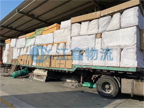 成都到呼倫貝爾根河物流公司,成都到呼倫貝爾根河物流專線